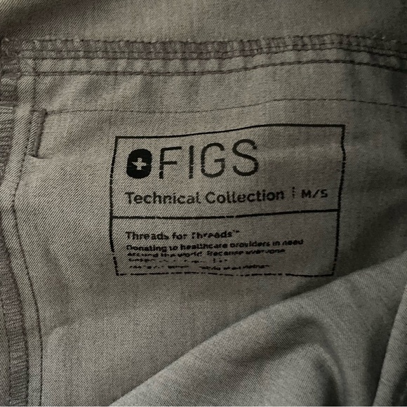 Figs Men’s Axim Cargo Scrub Pants Size Medium Short Gray - Picture 8 of 10